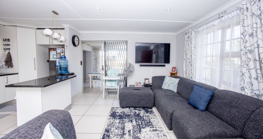 2 Bedroom Property for Sale in Abbotsford Eastern Cape